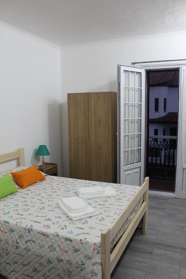 Vitorino De Nemesio Guesthouse Понта Делгада Екстериор снимка