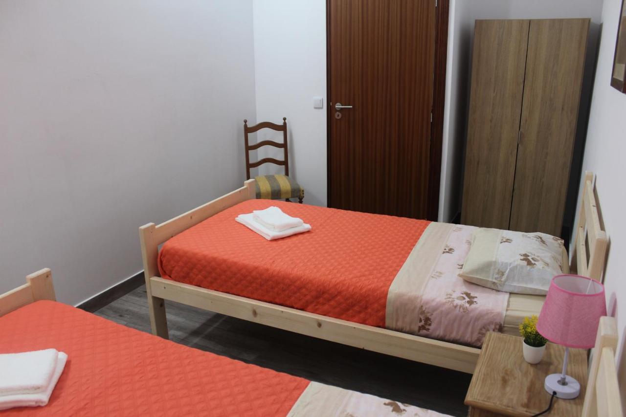 Vitorino De Nemesio Guesthouse Понта Делгада Екстериор снимка