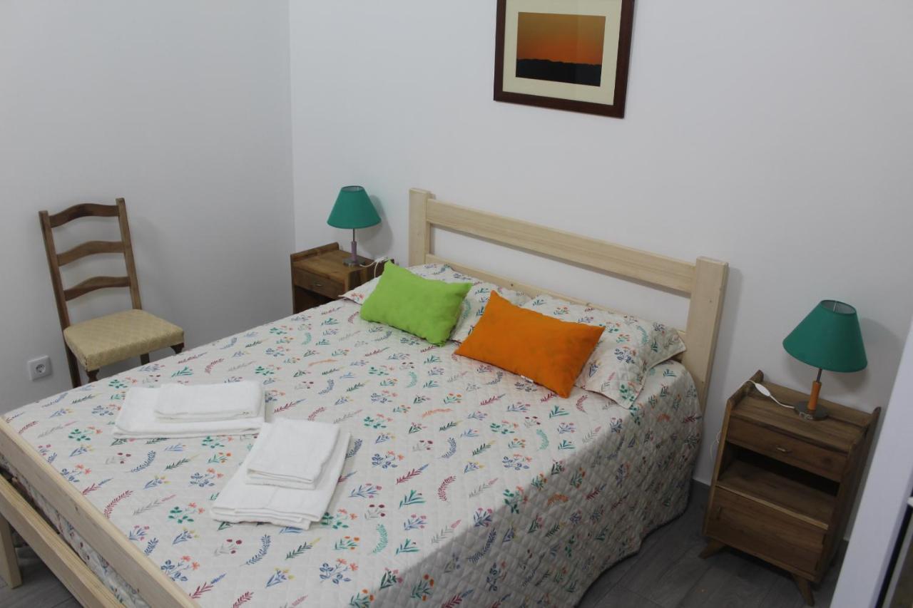Vitorino De Nemesio Guesthouse Понта Делгада Екстериор снимка