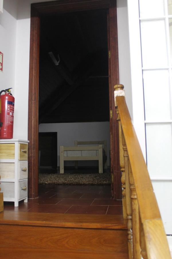 Vitorino De Nemesio Guesthouse Понта Делгада Екстериор снимка